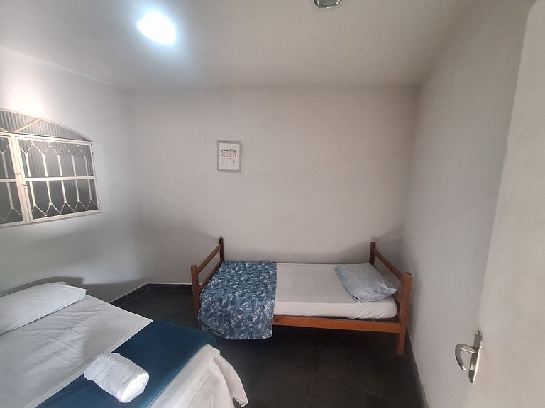 Apto(3) mt bem localizado, simples mas com tudo