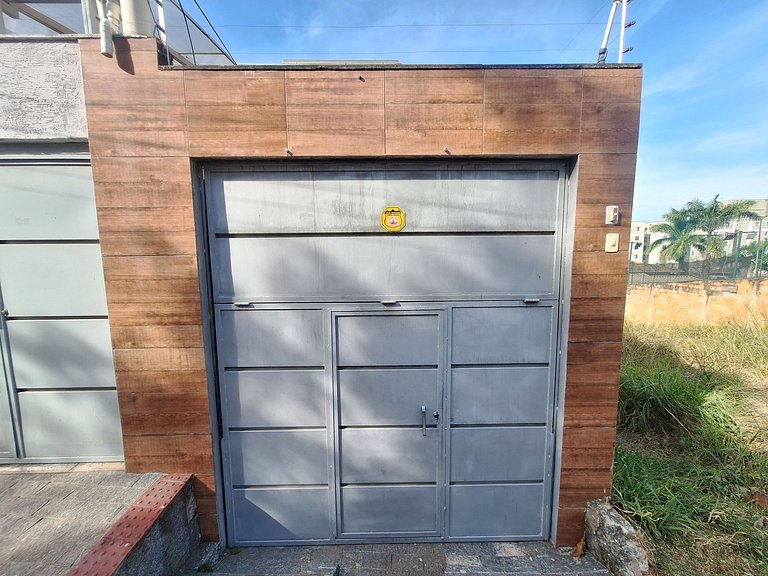 Casa Confortável no bairro Cabral - Contagem MG