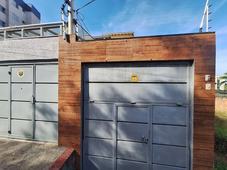 Casa Confortável no bairro Cabral - Contagem MG