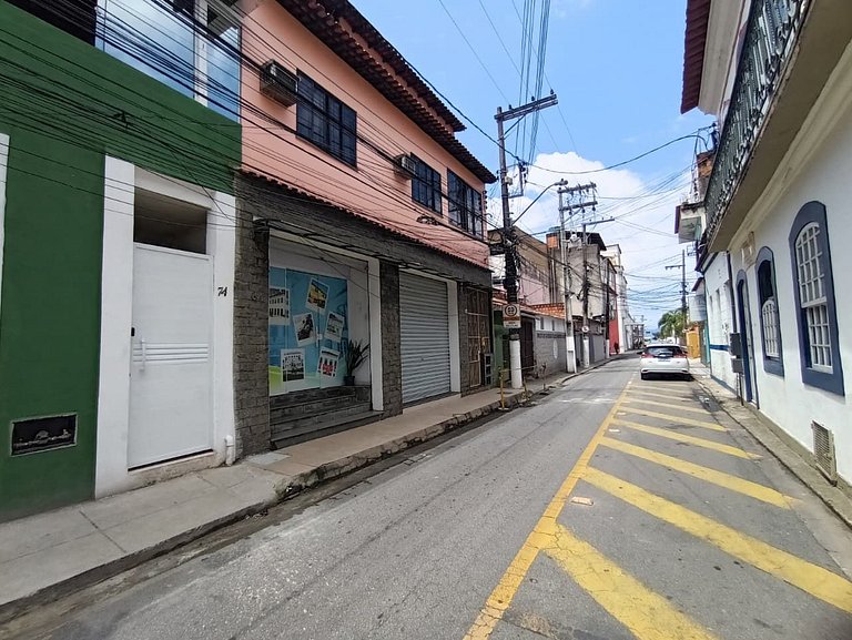 Casa aconchegante 2 qtos Centro de Angra dos Reis