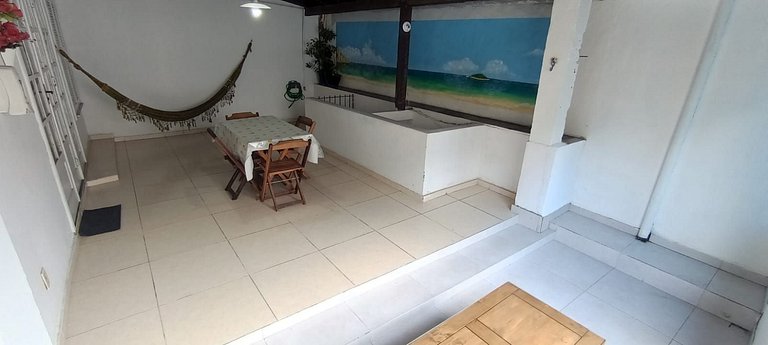 Casa aconchegante 2 qtos Centro de Angra dos Reis