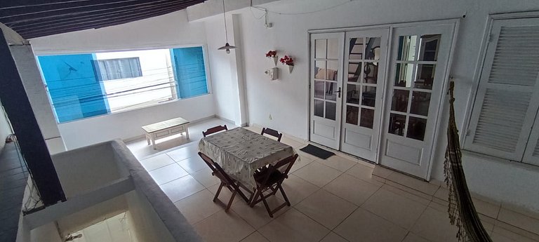 Casa aconchegante 2 qtos Centro de Angra dos Reis