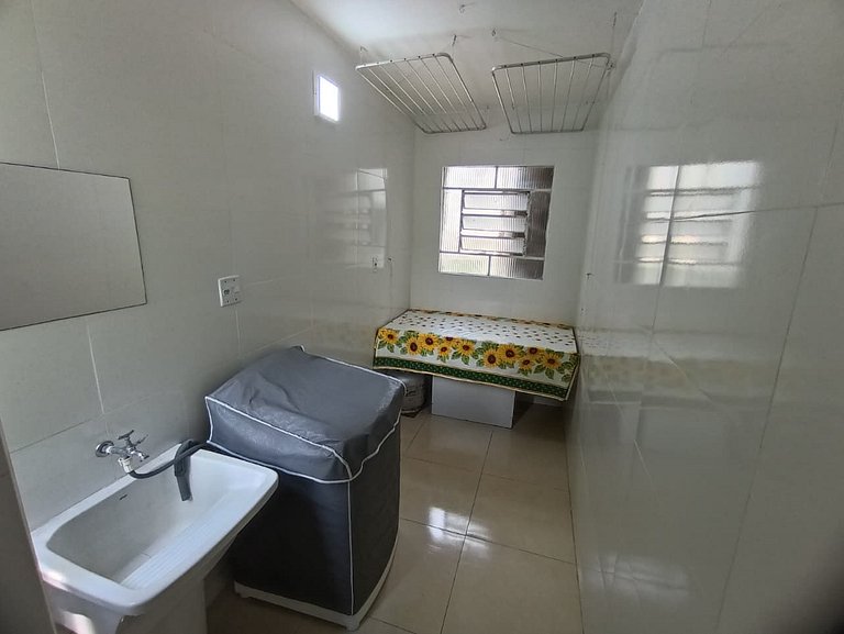 Casa aconchegante 2 qtos Centro de Angra dos Reis