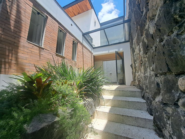 Mansão Super conforto Itanhangá Barra da Tijuca prox ao Rock