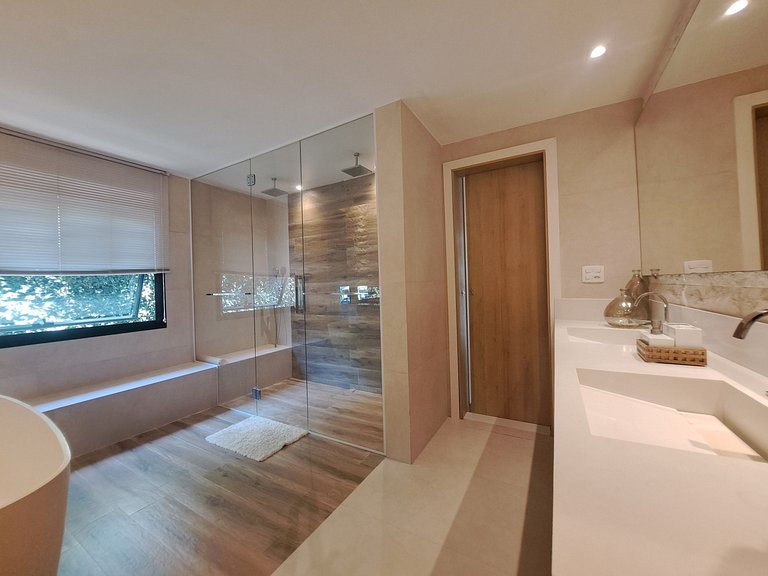 Mansão Super conforto Itanhangá Barra da Tijuca