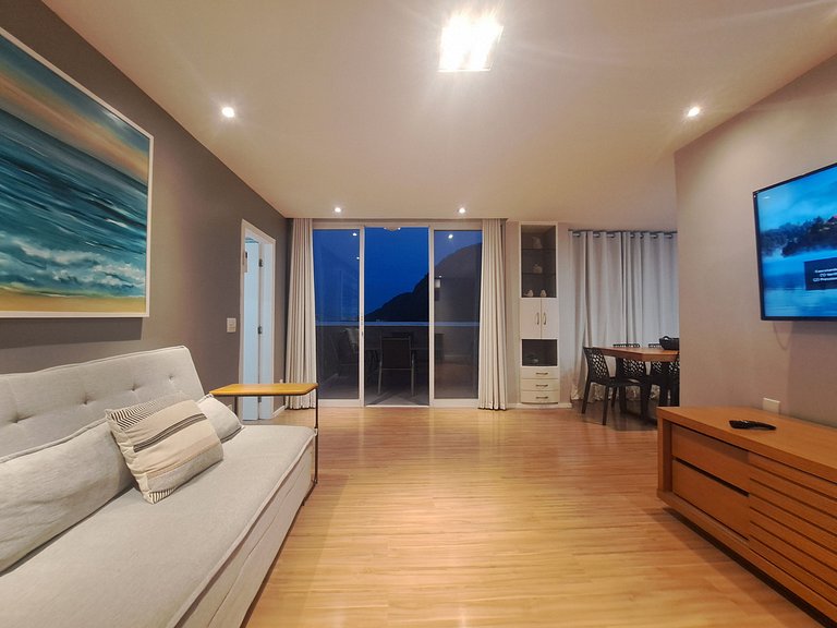 Cobertura Vista Pão deAçucar Jacuzzi Churrasqueira