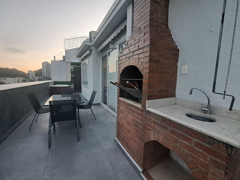 Cobertura Vista Pão deAçucar Jacuzzi Churrasqueira prox ao R