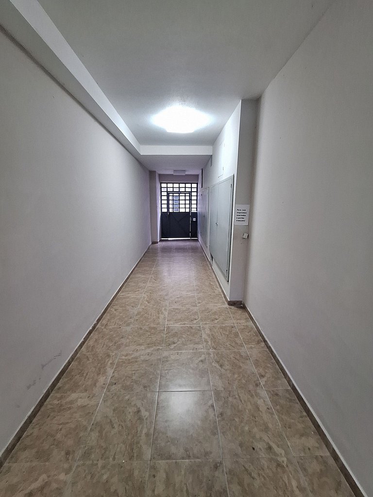 Apto completo e confortável no Aterrado