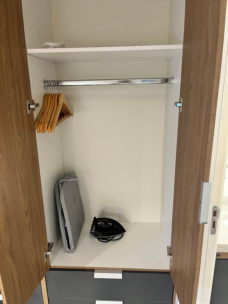 Flat Alto Padrão com Ar-Condicionado Volta Redonda