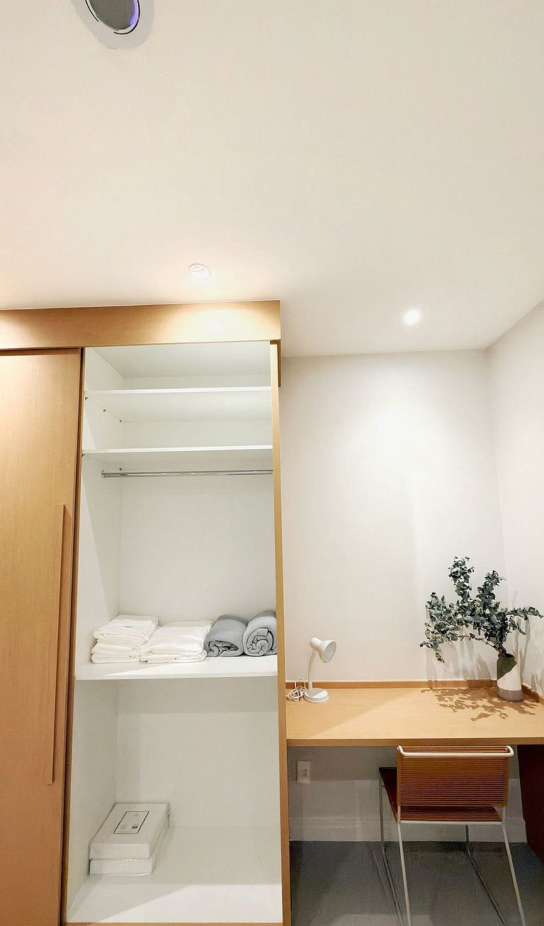 Apto Moderno e Sofisticado no Coração de Ipanema