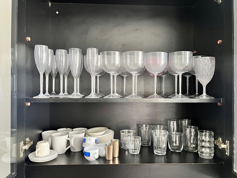 Mansão no Joá: 5 suítes, mar, lazer completo