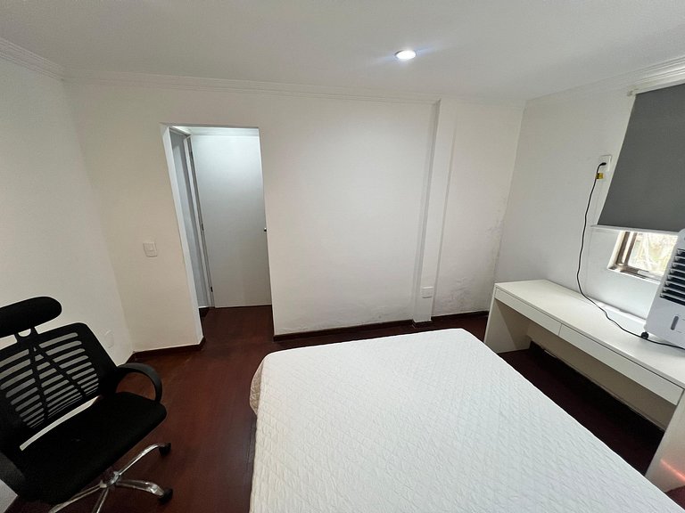 Mansão no Joá: 5 suítes, mar, lazer completo