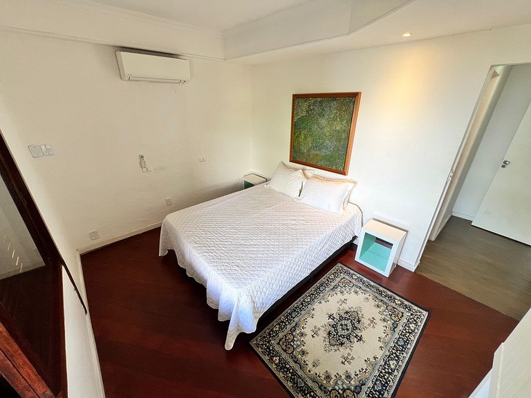 Mansão no Joá: 5 suítes, mar, lazer completo