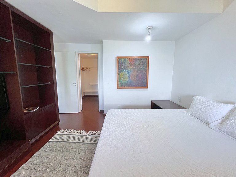 Mansão no Joá: 5 suítes, mar, lazer completo