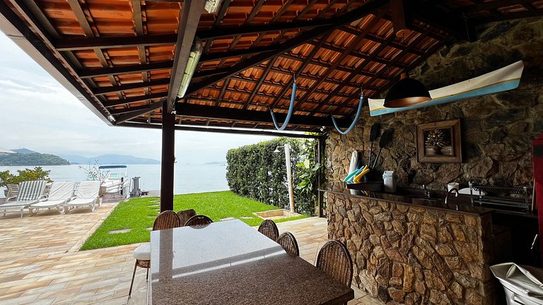 Mega Casa Angra Deck Piscina Beira Mar Praia Leste