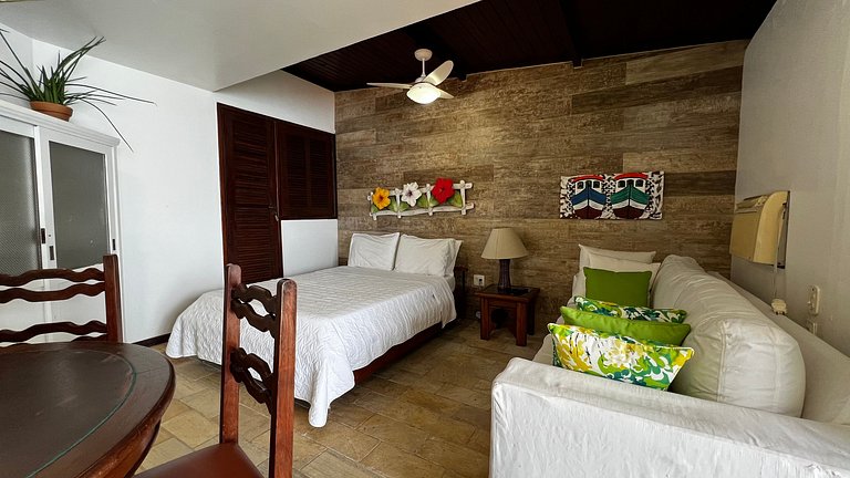 Entire House with Pool and Exclusive Deck Angra