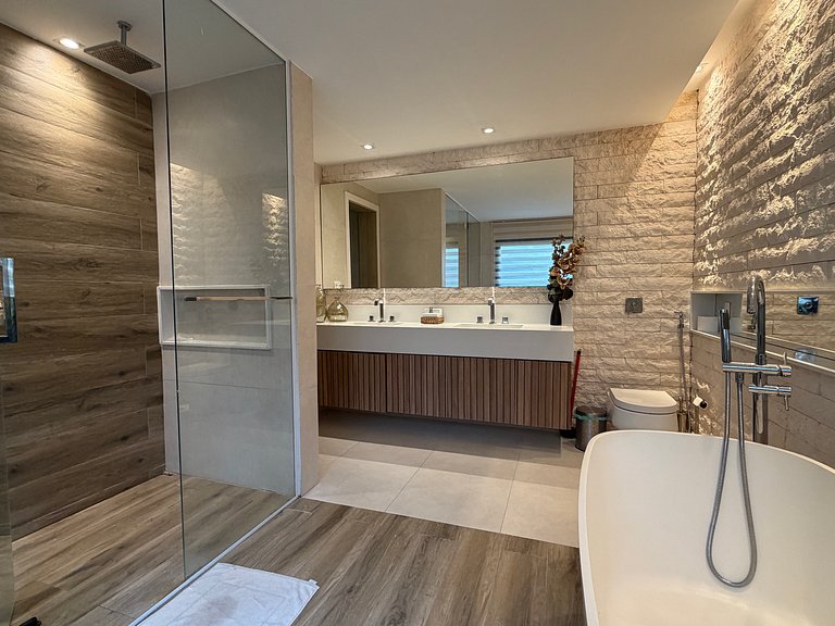 Mansão Mega conforto Itanhangá Barra da Tijuca