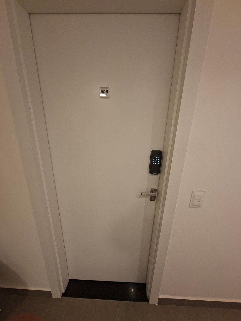 Full Comfort and Convenience Apartment in BH