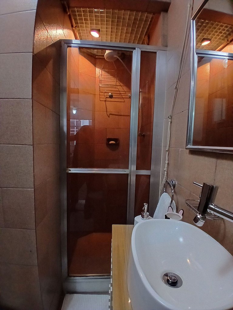 Studio Confortável quadra da praia Botafogo