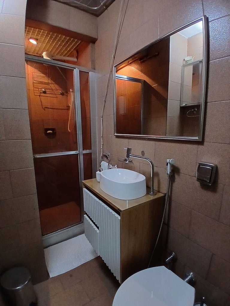 Studio Confortável quadra da praia Botafogo