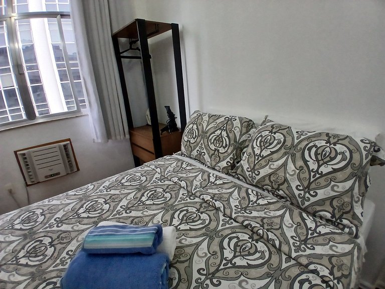 Studio Confortável quadra da praia Botafogo