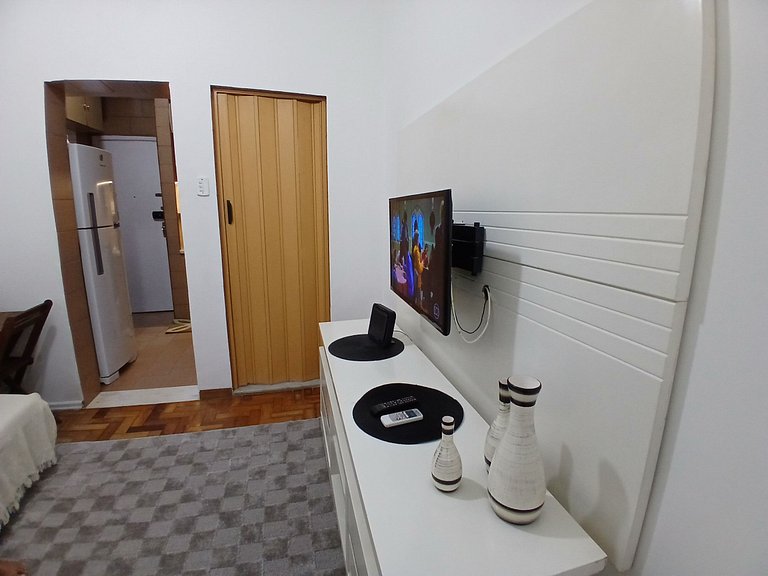 Studio Confortável quadra da praia Botafogo