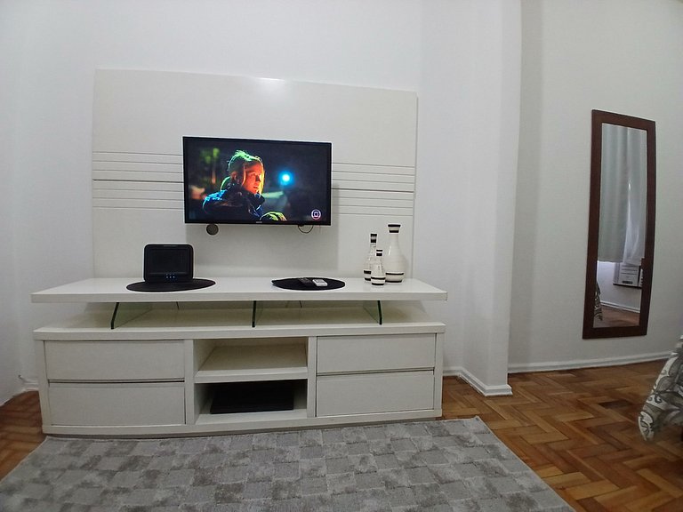 Studio Confortável quadra da praia Botafogo