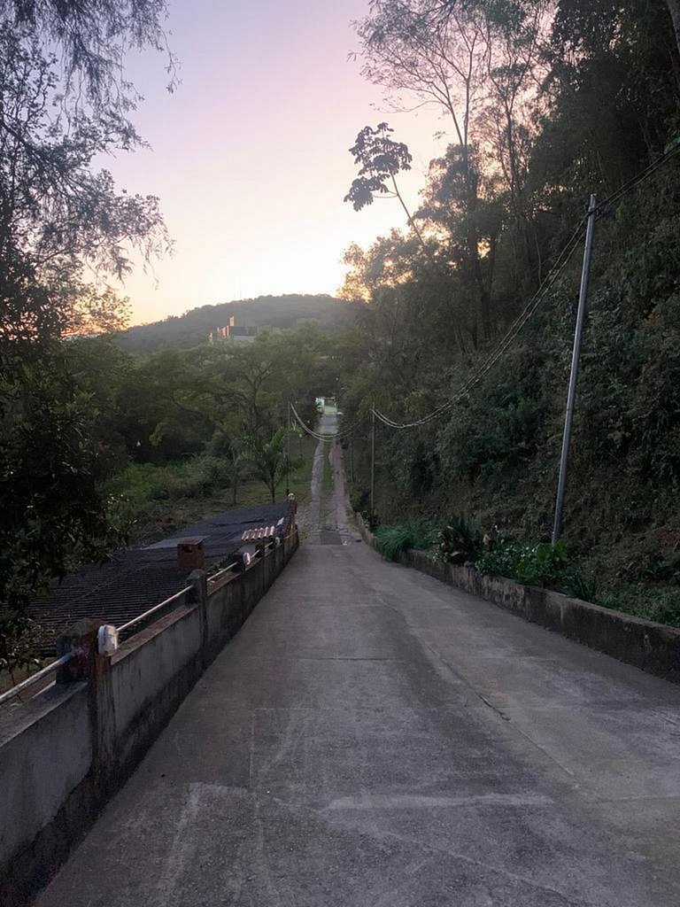 Casa Aconchegante no Centro De São Lourenço - MG