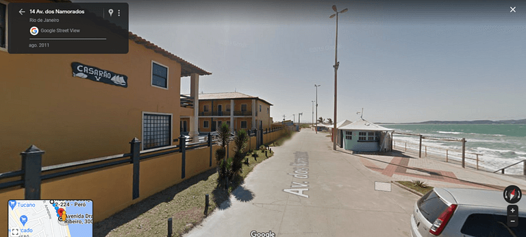 Casa beira da Praia Peró Condomínio com segurança