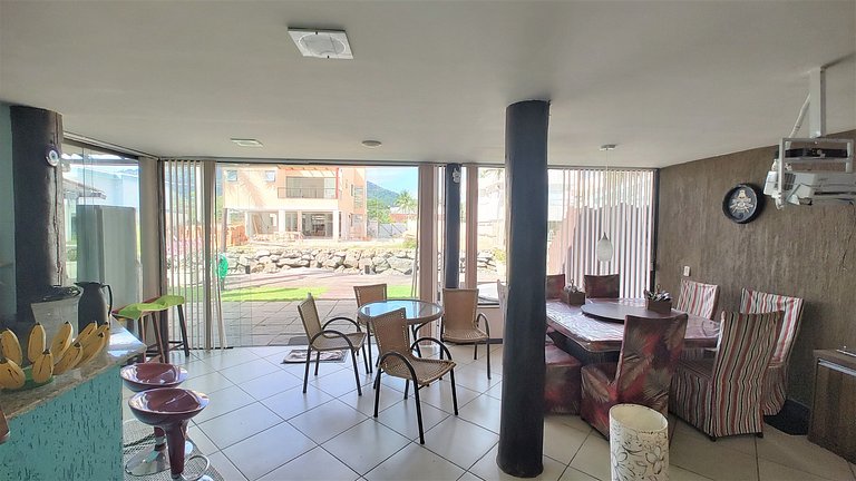 Casa Deck navegável jacuzzi AR Angra Br Marinas