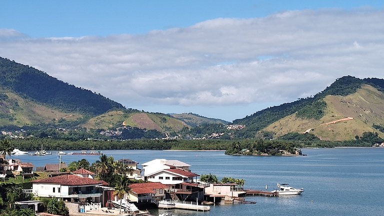 Casa Deck navegável jacuzzi AR Angra Br Marinas