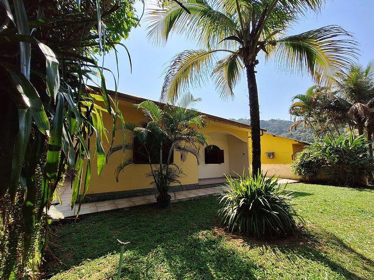 Casa Mega confortável a pé da Praia Pereque Angra