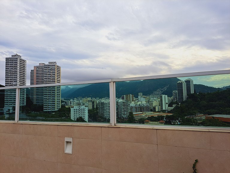 Estúdio completo entre Botafogo e Copacabana