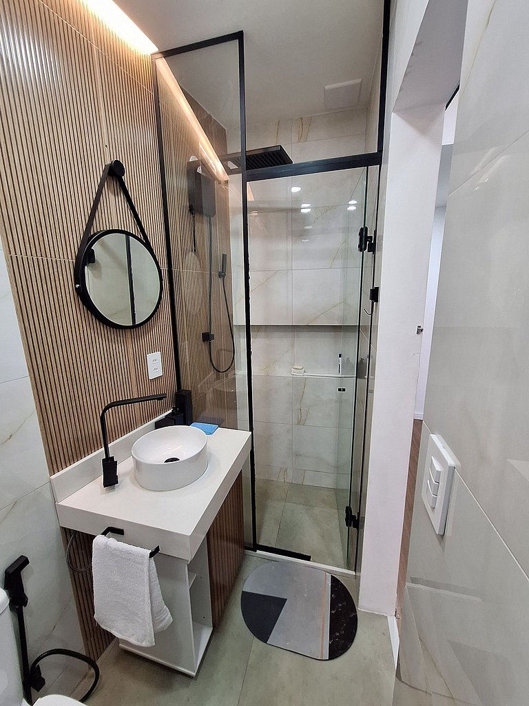 Incrível Flat, Novinho c/ ar completo Lapa RJ