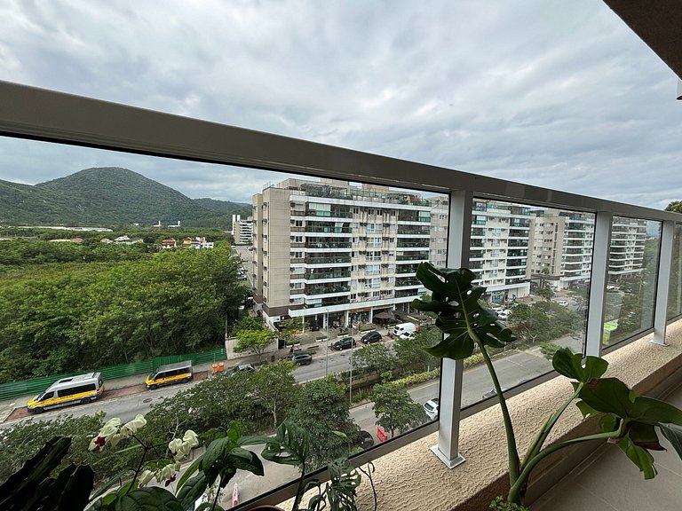 Lindo Apto Clube Ar Vaga Piscina 5m praia Recreio - Condomín