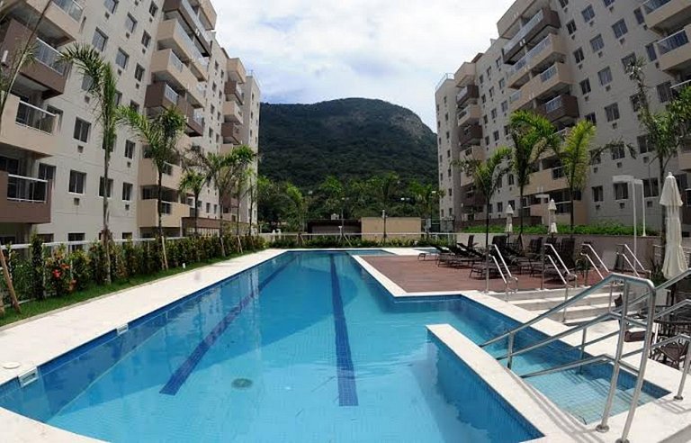 Lindo Apto Clube Ar Vaga Piscina 5m praia Recreio - Condomín