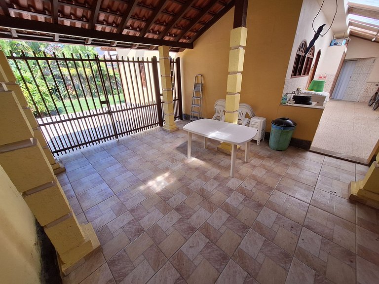 Mega comfortable house walking distance from Pereque Angra B