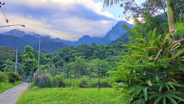 Paradise, swimming pool and barbecue in Guapimirim