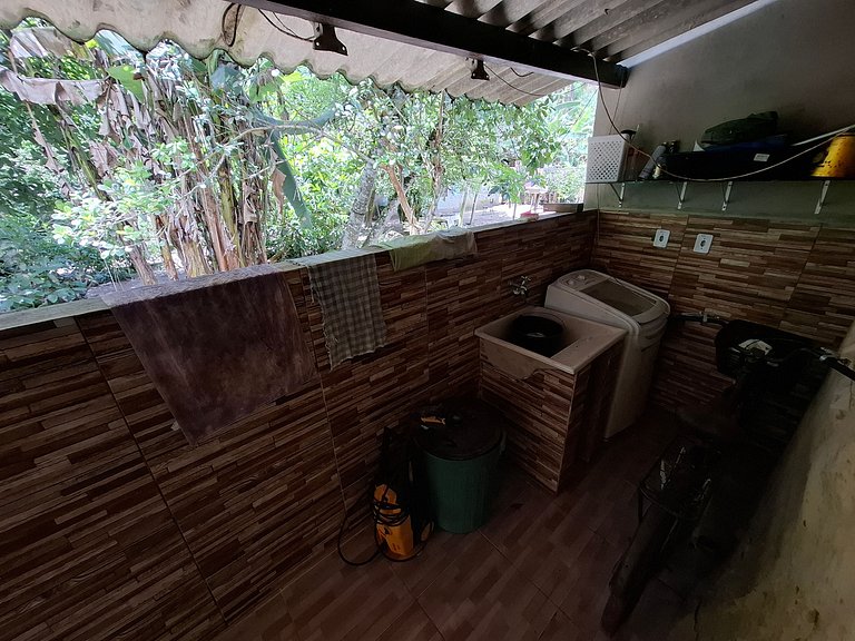 Sítio com Riacho garagem - 3km da Praia UBATUBA SP